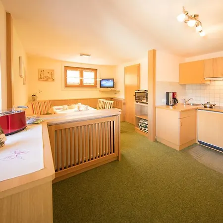 Apart Brigitte Зёльден